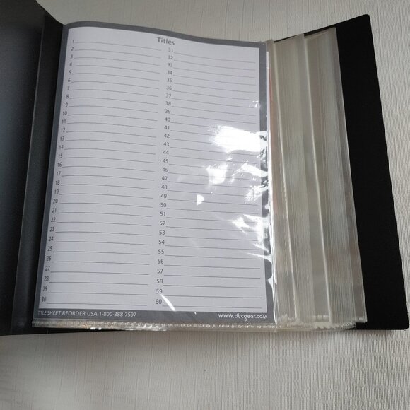 VINTAGE DISCGEAR FOLDER Literature Album BRAND NEW With Title List and S… - Picture 6 of 8